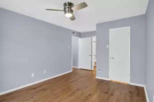 2505 Wedglea Dr, Dallas, TX 75211 - Photo 15