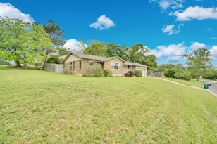 4312 Selkirk Dr, Fort Worth, TX 76109 - Photo 15