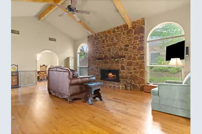 3402 Marsh Lane, Grapevine, TX 76051 - Photo 13