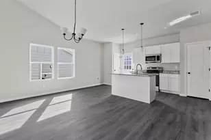 1832 E Broadway Ave, Fort Worth, TX 76104 - Photo 7