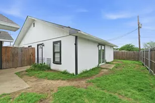 1032 Greg St, Azle, TX 76020 - Photo 35