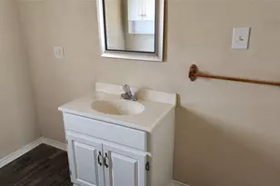 301 W Patterson Street W, Eastland, TX 76448 - Photo 19