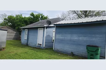 301 W Patterson Street W #2, Eastland, TX 76448 - Photo 9