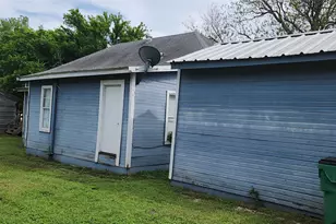 301 W Patterson Street W, Eastland, TX 76448 - Photo 9