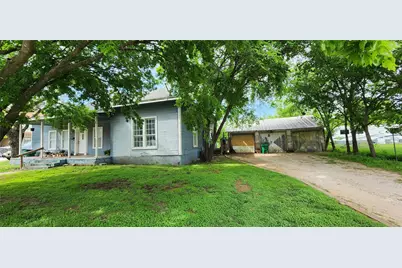 301 W Patterson Street W #2, Eastland, TX 76448 - Photo 3