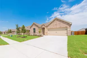 138 Jenkinson Dr, Fate, TX 75189 - Photo 1