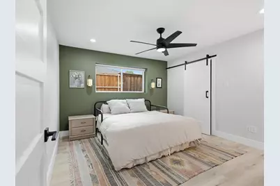 1317 Lark Lane, Lewisville, TX 75077 - Photo 17