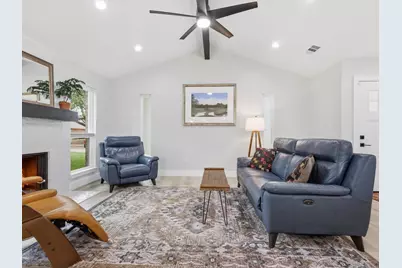 1317 Lark Lane, Lewisville, TX 75077 - Photo 13