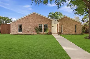 1317 Lark Ln, Lewisville, TX 75077 - Photo 3
