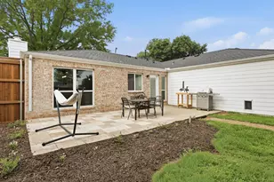 1317 Lark Ln, Lewisville, TX 75077 - Photo 25