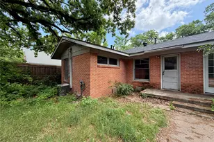 3717 Springdale Rd, Fort Worth, TX 76111 - Photo 15