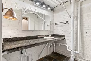 306 S Walton St, Dallas, TX 75226 - Photo 23