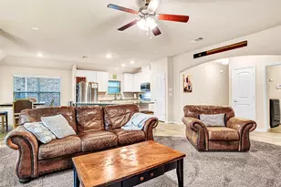 10100 Levelland Pl, McKinney, TX 75071 - Photo 7