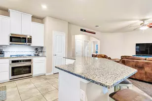 10100 Levelland Pl, McKinney, TX 75071 - Photo 11