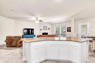 10100 Levelland Pl, McKinney, TX 75071 - Photo 13