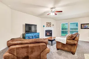 10100 Levelland Pl, McKinney, TX 75071 - Photo 3