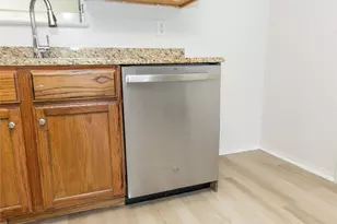 2045 Avis Cir, Mesquite, TX 75149 - Photo 11