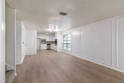 1620 Brown Trail, Hurst, TX 76054 - Photo 11