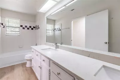1620 Brown Trail, Hurst, TX 76054 - Photo 7