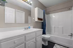 124 Peninsula Point Terrace, Mabank, TX 75156 - Photo 21