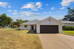 124 Peninsula Point Terrace, Mabank, TX 75156 - Photo 3