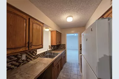 1613 S Bent Tree Trail, Grand Prairie, TX 75052 - Photo 7