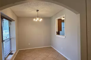 1613 S Bent Tree Trail, Grand Prairie, TX 75052 - Photo 3