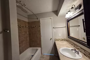 1613 S Bent Tree Trail, Grand Prairie, TX 75052 - Photo 11