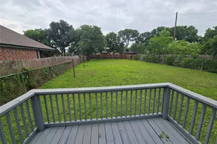 5010 Sunshine Dr, Fort Worth, TX 76105 - Photo 11