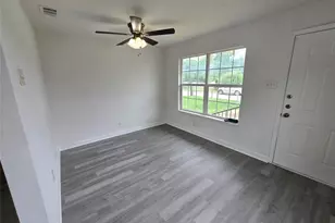 5010 Sunshine Dr, Fort Worth, TX 76105 - Photo 3