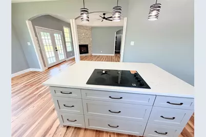 302 E Travis Street, Leonard, TX 75452 - Photo 9