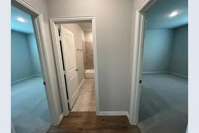 2627 Witness Tree Road, Oak Ridge, TX 75161 - Photo 15