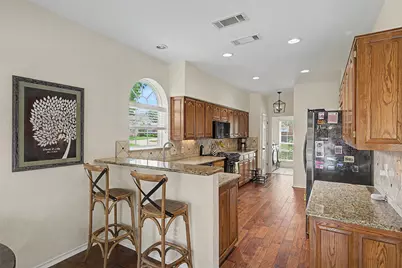 3350 Summerfield Drive, Grapevine, TX 76051 - Photo 7