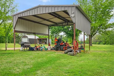 505 N Howison Street, Bogata, TX 75417 - Photo 29