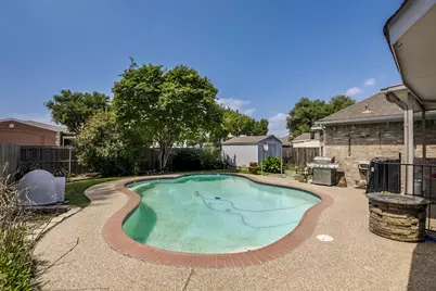 4613 Devonshire Drive, Grand Prairie, TX 75052 - Photo 25
