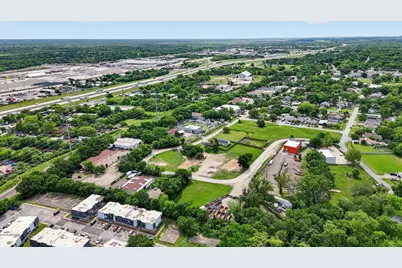 3807 Arocha Drive, Dallas, TX 75216 - Photo 13