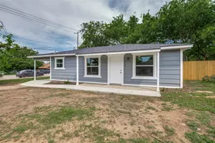 210 W Shelton St, Alvarado, TX 76009 - Photo 5