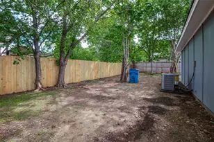 210 W Shelton St, Alvarado, TX 76009 - Photo 23