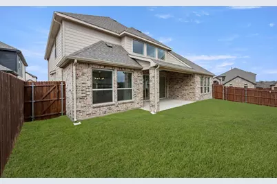 305 Lovett Lane, Burleson, TX 76028 - Photo 9