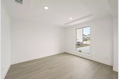 305 Lovett Lane, Burleson, TX 76028 - Photo 13