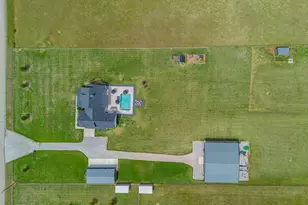 5520 Big Valley Cir, Lipan, TX 76462 - Photo 3