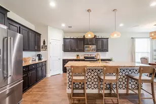 1715 Swale Ln, Granbury, TX 76049 - Photo 11