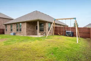 1715 Swale Ln, Granbury, TX 76049 - Photo 33