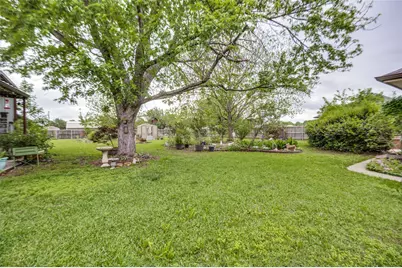 3336 Dasher Street, Lancaster, TX 75146 - Photo 5