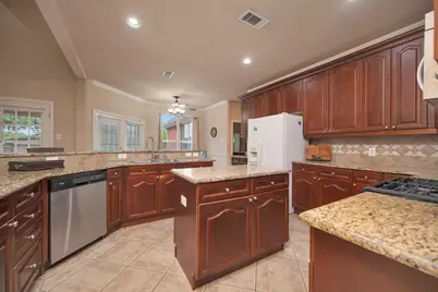 4730 Bayberry Street, Flower Mound, TX 75028 - Photo 5