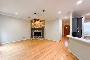 1309 Winding Brook Dr, Garland, TX 75044 - Photo 3