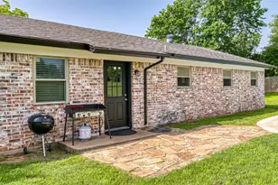 2268 Tanglewood St, Weatherford, TX 76085 - Photo 29