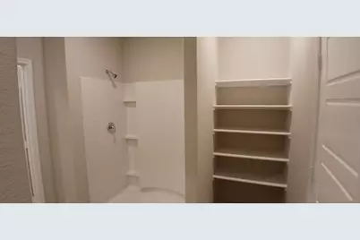 300 Perk Street, Keene, TX 76059 - Photo 5
