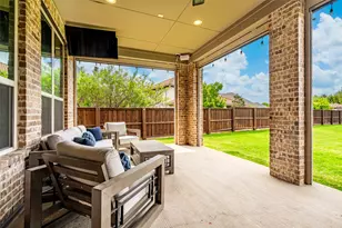 7600 Glenwick, The Colony, TX 75056 - Photo 3