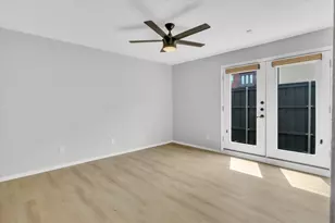 5926 Sandhurst Ln, Dallas, TX 75206 - Photo 21